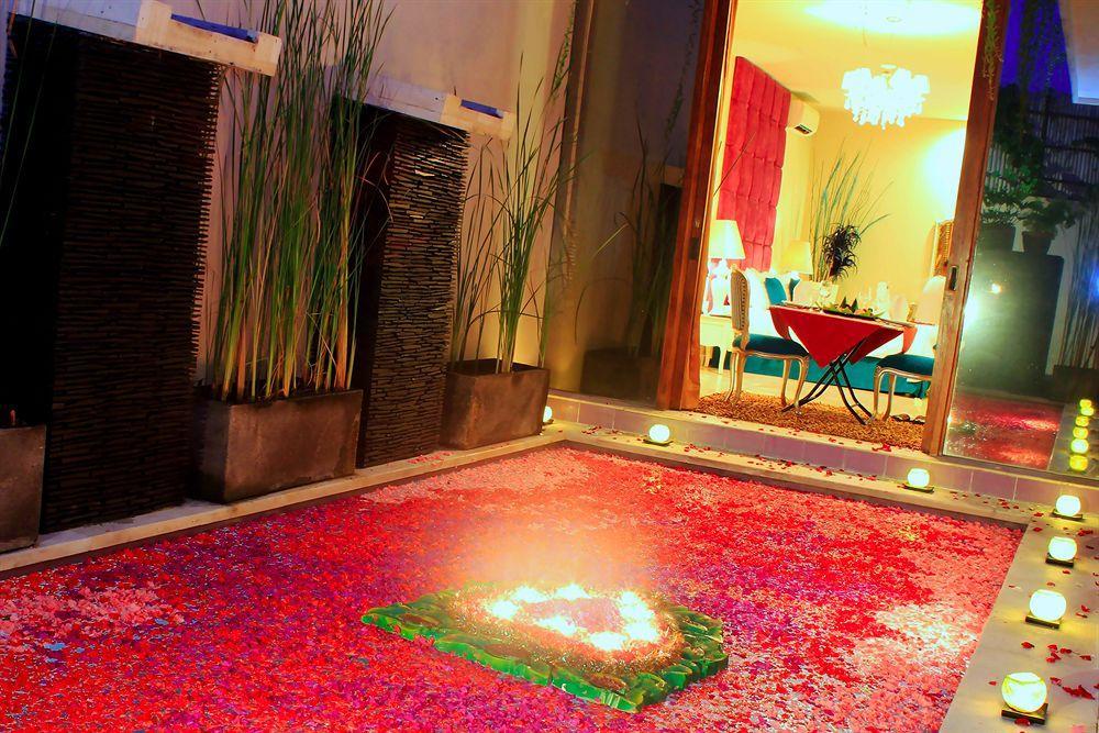 Indi Villas - The Bhadra Villa Seminyak Esterno foto
