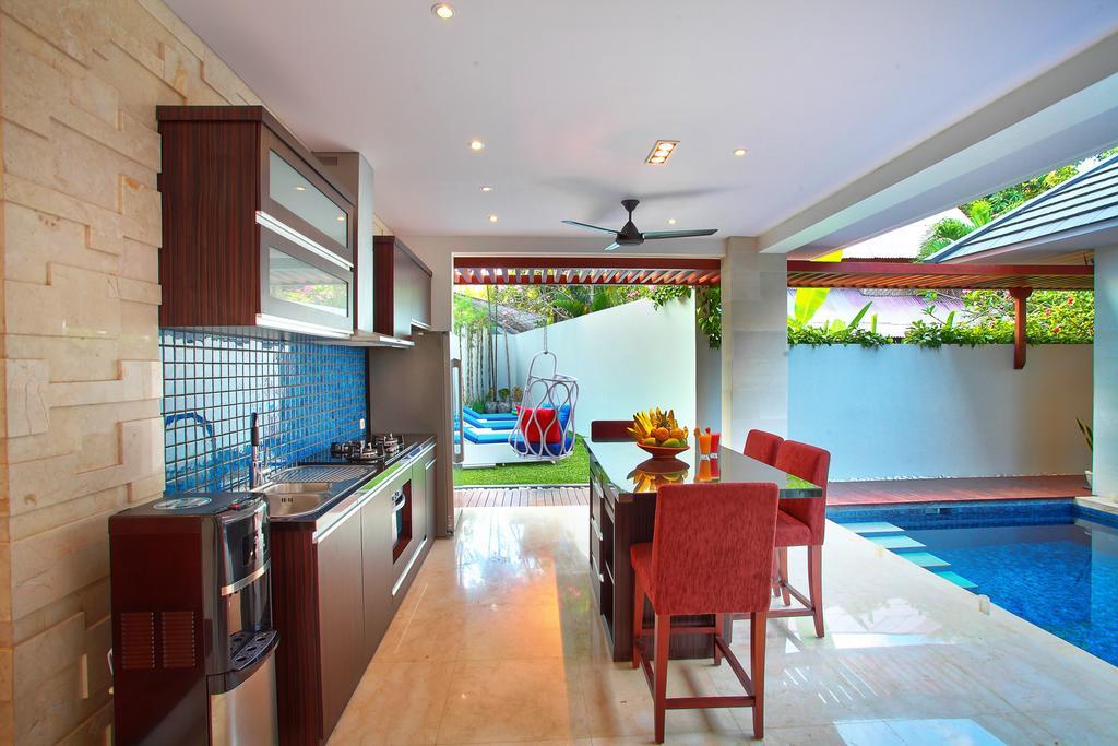Indi Villas - The Bhadra Villa Seminyak Esterno foto