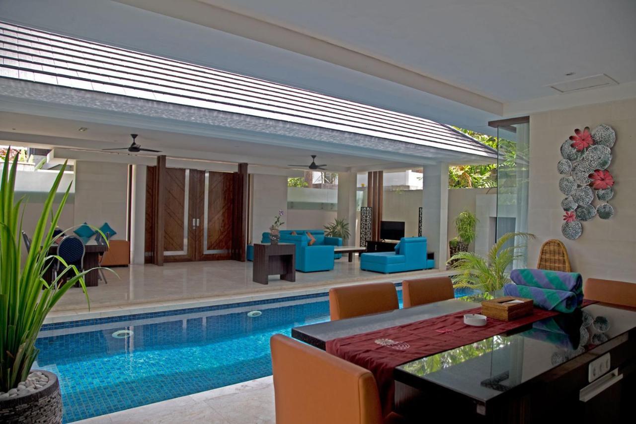 Indi Villas - The Bhadra Villa Seminyak Esterno foto
